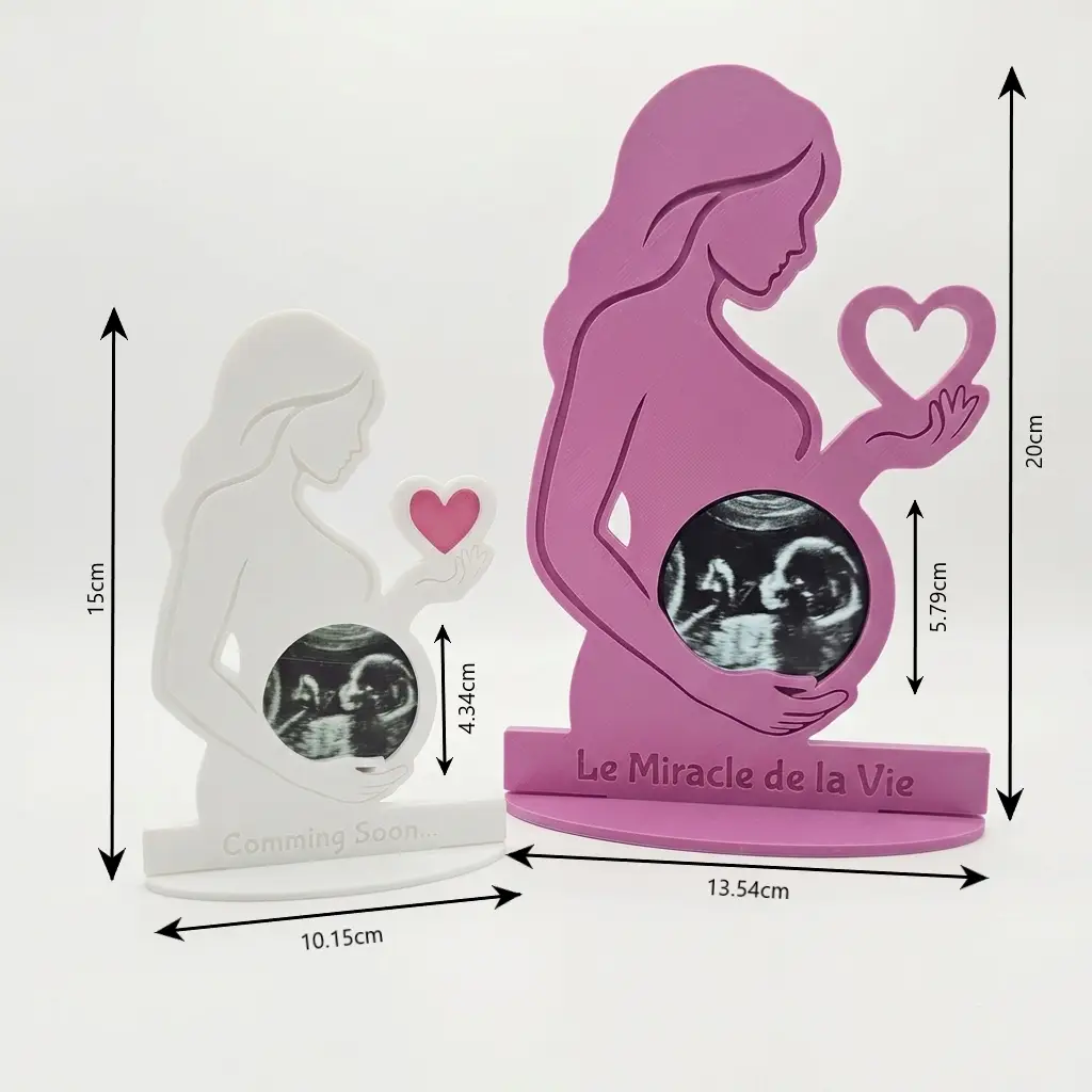 Detail personnalisation prenom bebe bas du cadre echographie